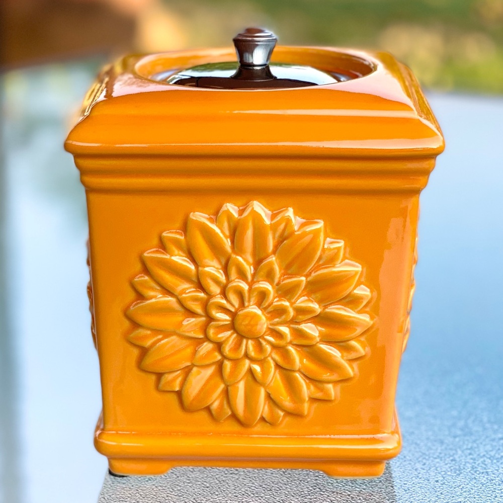 Bright Orange Ceramic Sunflower Outdoor Table Top Torch Lamp by Wind Flame